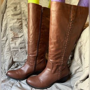 Nicole 8.5 M women’s wide calf boots